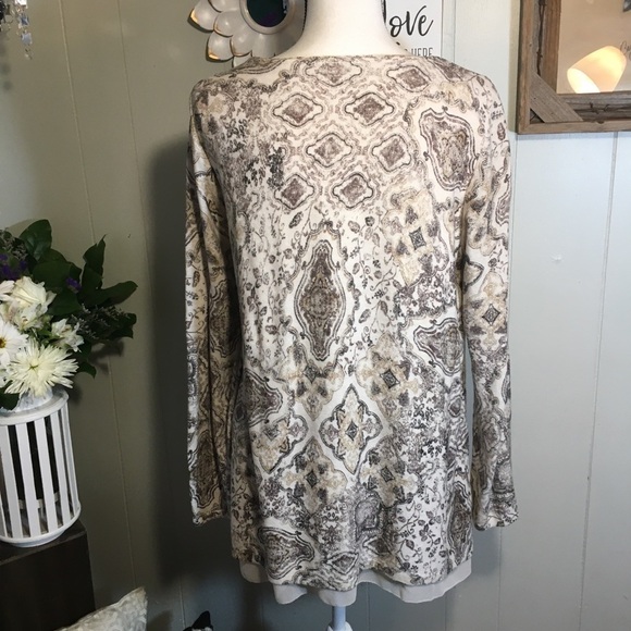 J.JILL long sleeve flowing hemline sweater - Picture 2 of 6